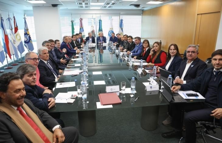 Las provincias exigen una coparticipación más federal