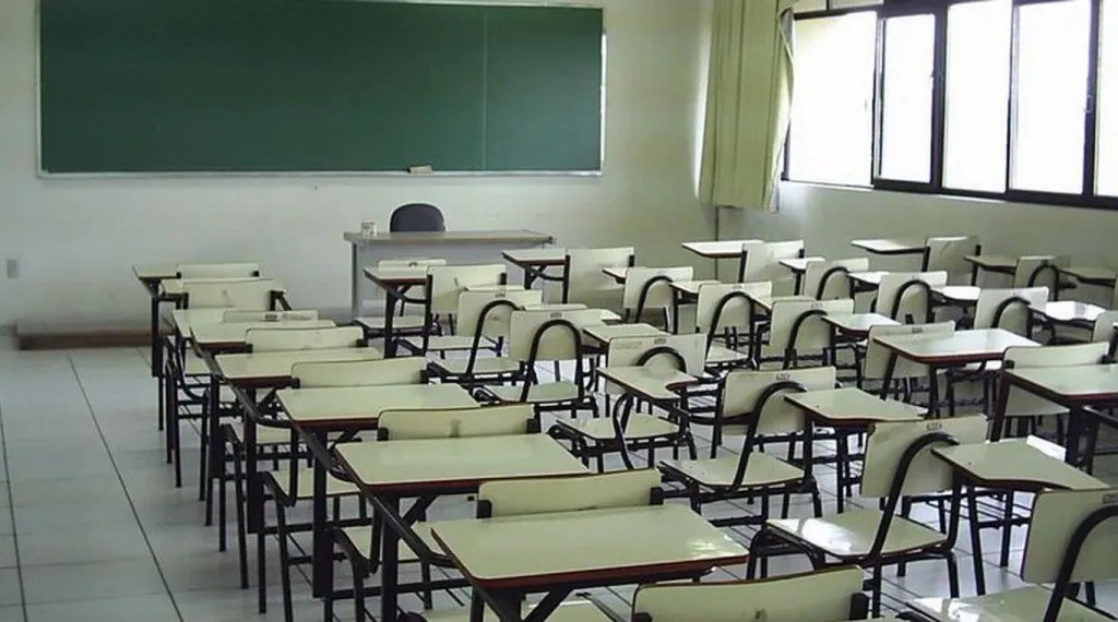 Las clases seguirán suspendidas este martes por el frío extremo