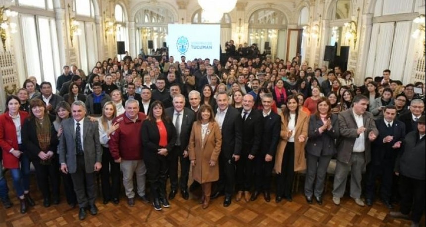 Jaldo impulsa la titularización docente y la 