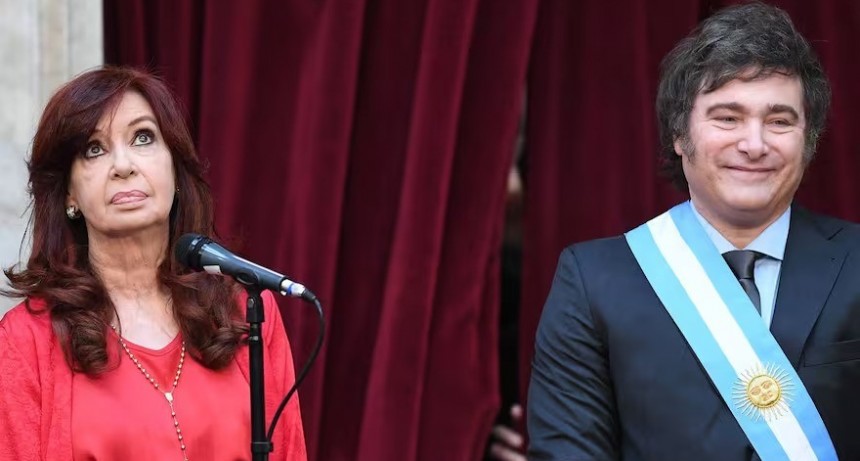 Milei lidera en imagen positiva y CFK resiste tras su condena