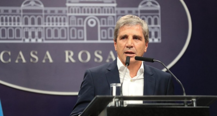 Caputo anuncia rebaja de tasas para moratorias y devoluciones de impuestos