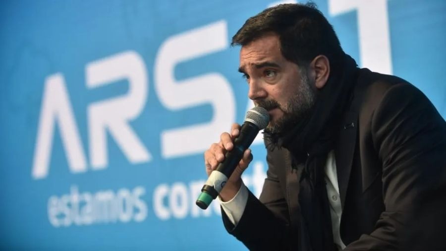 Valija con equipos de espionaje, drogas y 2,4 millones de d&oacute;lares: el ins&oacute;lito hallazgo en el allanamiento al exfuncionario Facundo Leal