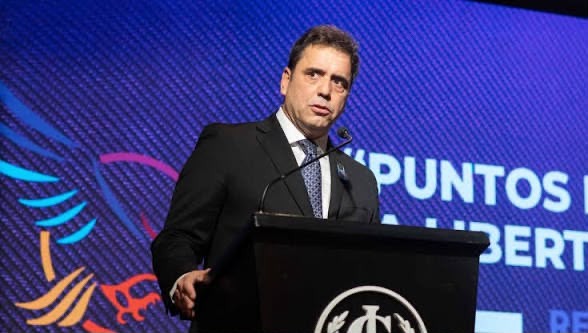 Catal&aacute;n: &ldquo;Los tucumanos merecen saber cu&aacute;nta plata recibe la provincia y c&oacute;mo se administra cada peso&rdquo;