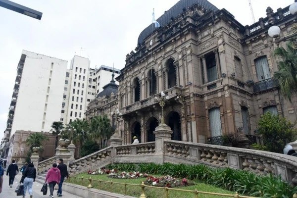 El BCRA permite a los bancos &ldquo;escapar&rdquo; de provincias con alta presi&oacute;n fiscal: Tucum&aacute;n, entre las m&aacute;s afectadas