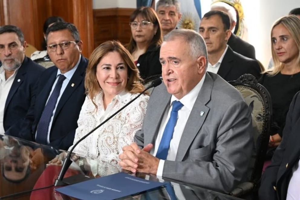 La senadora &Aacute;vila apoya a Jaldo pero se distancia de Chahla y evade responder por designaciones de familiares