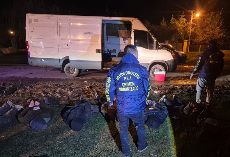 Un correo an&oacute;nimo, doce detenidos y un t&uacute;nel frustrado: as&iacute; cay&oacute; la banda de los boqueteros en Baradero