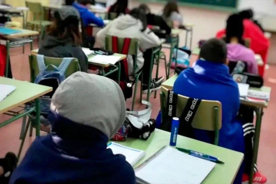 La escuela no se suspende: Tucum&aacute;n orden&oacute; transmitir el Argentina-Austria del lunes y usarlo como material did&aacute;ctico