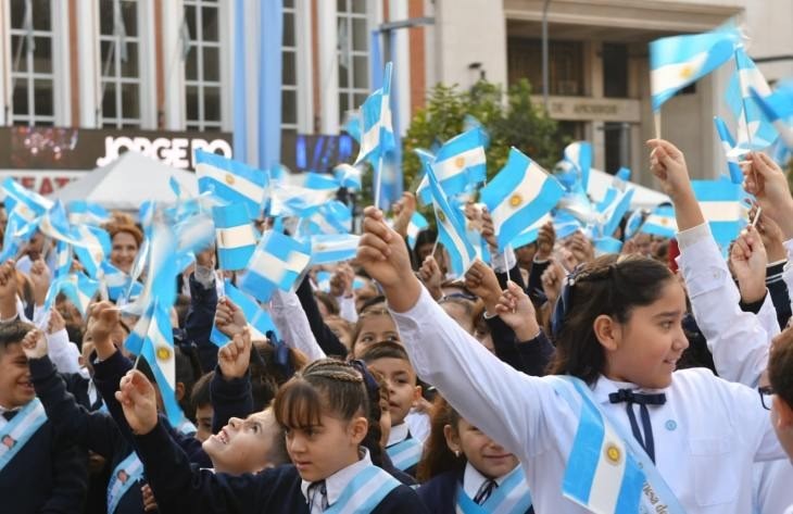 Promesa de Lealtad a la Bandera en Tucum&aacute;n: Jaldo encabeza el acto y rigen cortes de tr&aacute;nsito este viernes 19 de junio