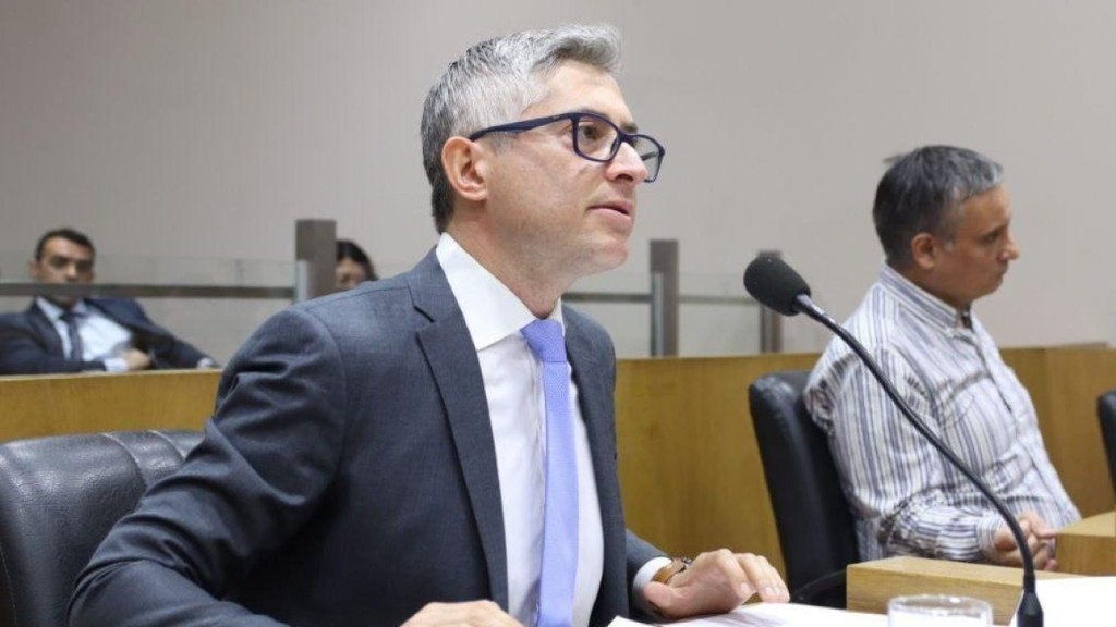 Transporte p&uacute;blico: el concejal Canelada denunci&oacute; presiones empresariales y exigi&oacute; una licitaci&oacute;n para terminar con la precariedad del sistema