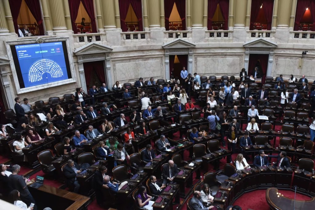 Diputados: LLA, el PRO y la UCR pactaron no dar qu&oacute;rum el martes para enterrar el emplazamiento a Adorni en las comisiones