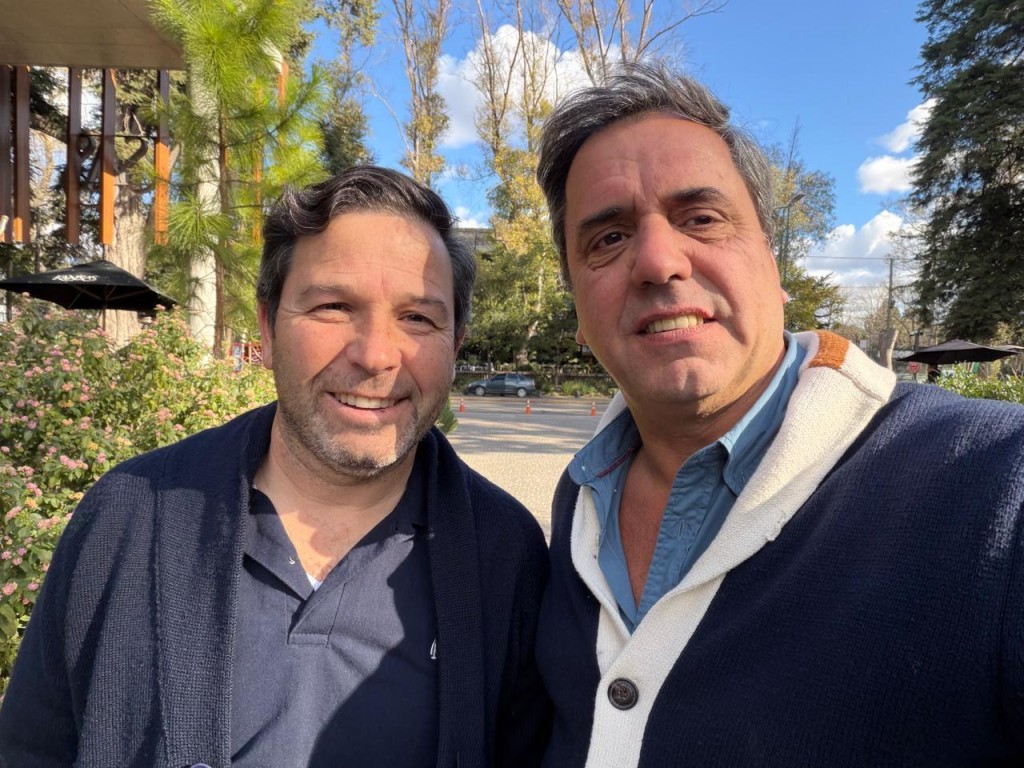 Jos&eacute; Garc&iacute;a Hamilton se suma a La Libertad Avanza por invitaci&oacute;n de Lisandro Catal&aacute;n