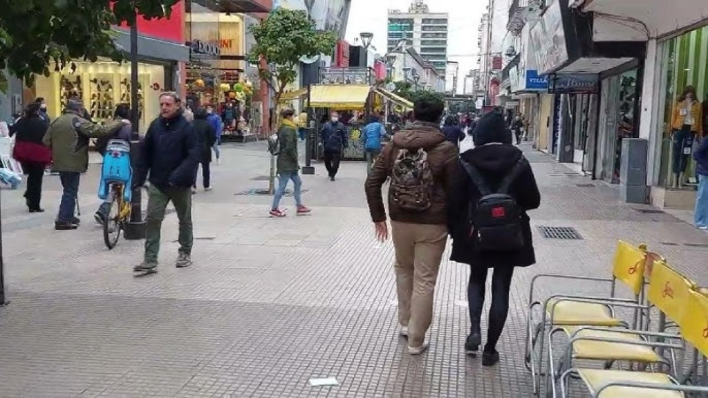 Pronostican lloviznas y un fuerte descenso de temperatura en Tucum&aacute;n por la llegada de un nuevo frente fr&iacute;o