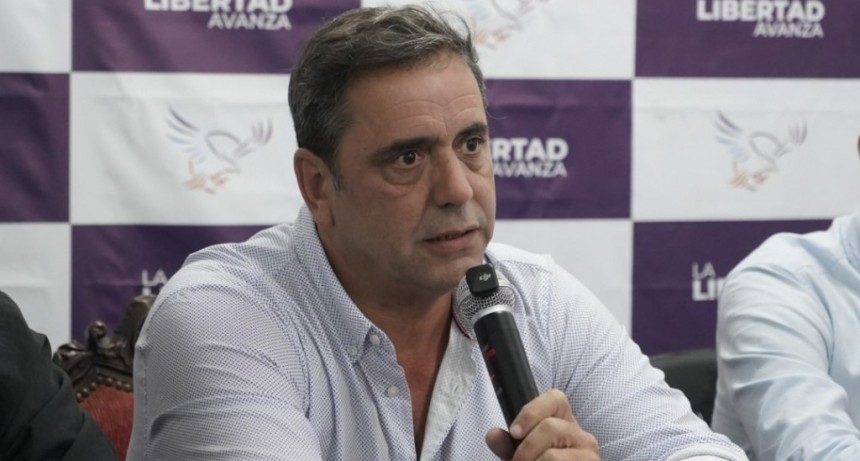 Catal&aacute;n denunci&oacute; amenazas mafiosas contra un referente de La Libertad Avanza.