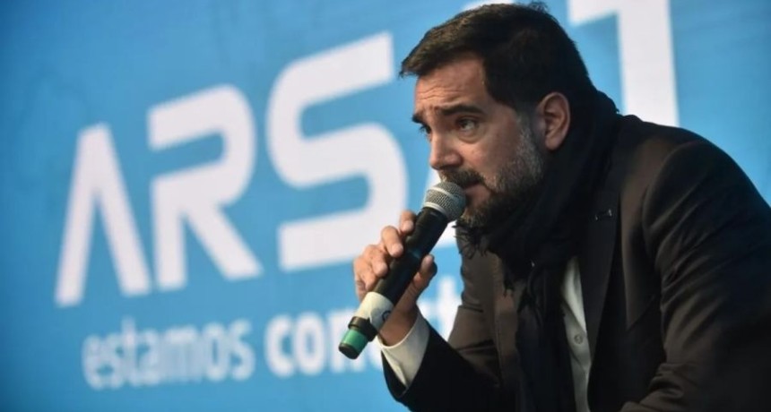 Valija con equipos de espionaje, drogas y 2,4 millones de d&oacute;lares: el ins&oacute;lito hallazgo en el allanamiento al exfuncionario Facundo Leal