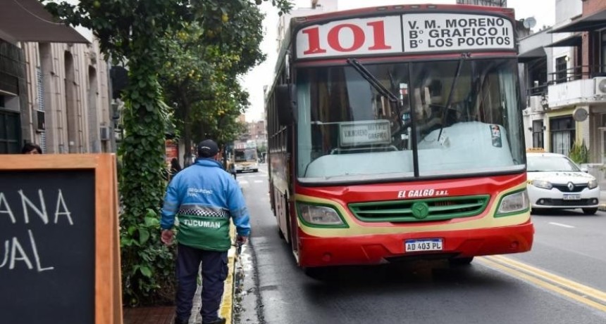 Empresarios del transporte en Tucum&aacute;n logran acuerdo con UTA para pagar sueldos, pero alertan que la ecuaci&oacute;n del sector no cierra