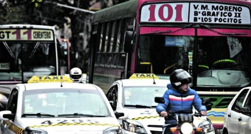 Sin consenso en el Concejo: la comisi&oacute;n de Transporte posterga la decisi&oacute;n sobre el aumento del boleto para colectivos y taxis