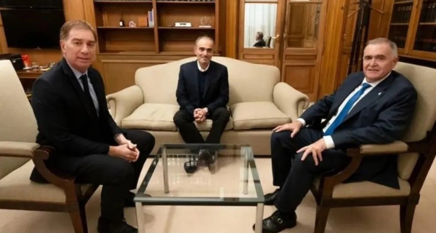 Jaldo se reuni&oacute; con Santilli y &ldquo;Lule&rdquo; Menem en la Casa Rosada
