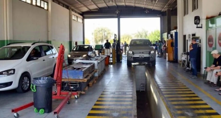 VTV: en Tucum&aacute;n advierten que la Naci&oacute;n no puede regular los autos particulares