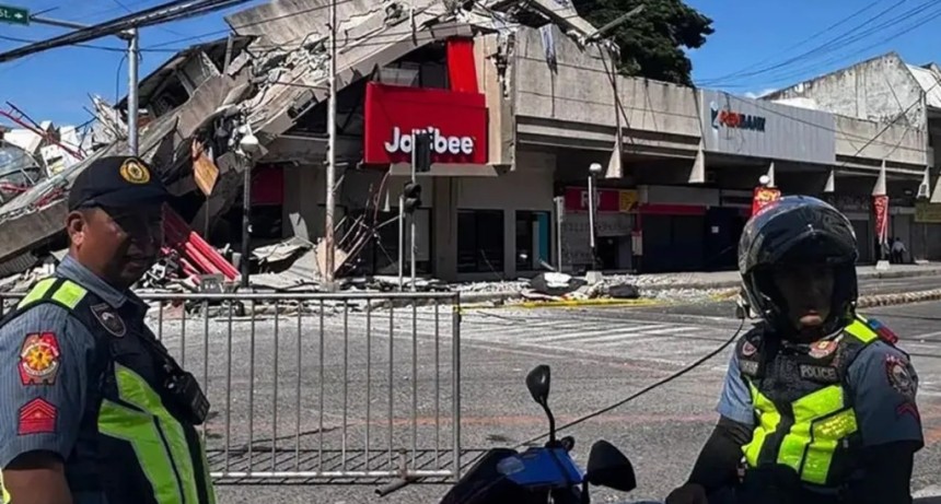 Terremoto de 7,8 frente a Mindanao: Filipinas evacua costas, Indonesia y Jap&oacute;n activan alerta de tsunami