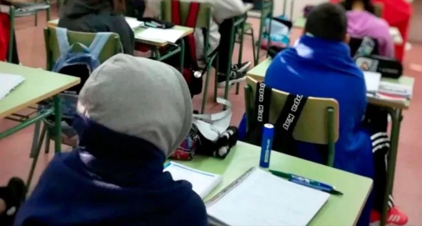 La escuela no se suspende: Tucum&aacute;n orden&oacute; transmitir el Argentina-Austria del lunes y usarlo como material did&aacute;ctico