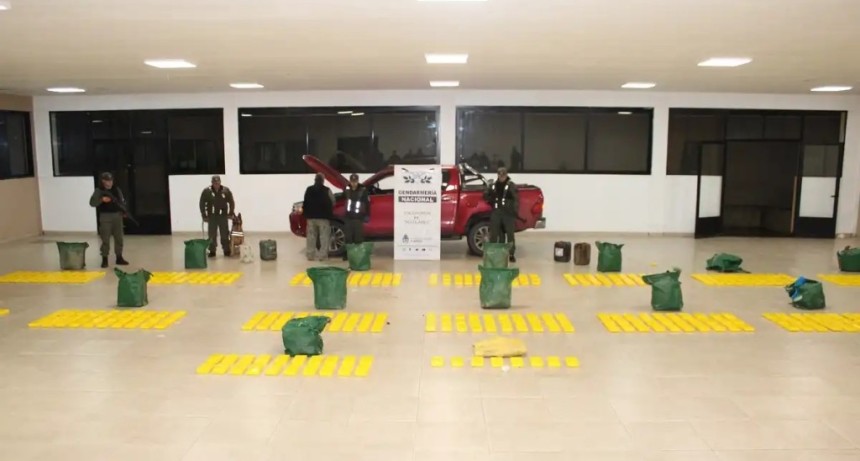 Narcotr&aacute;fico en Tucum&aacute;n: la investigaci&oacute;n por la coca&iacute;na secuestrada ampl&iacute;a su alcance sobre Famaill&aacute;