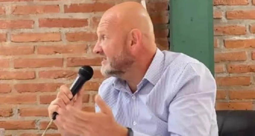 Apud le respondi&oacute; a Vargas Aignasse y advirti&oacute; sobre un avance contra la libertad de expresi&oacute;n