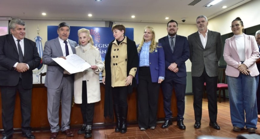 Reconocen en la Legislatura al documental que rescata la historia de Isauro y Arturo Arancibia