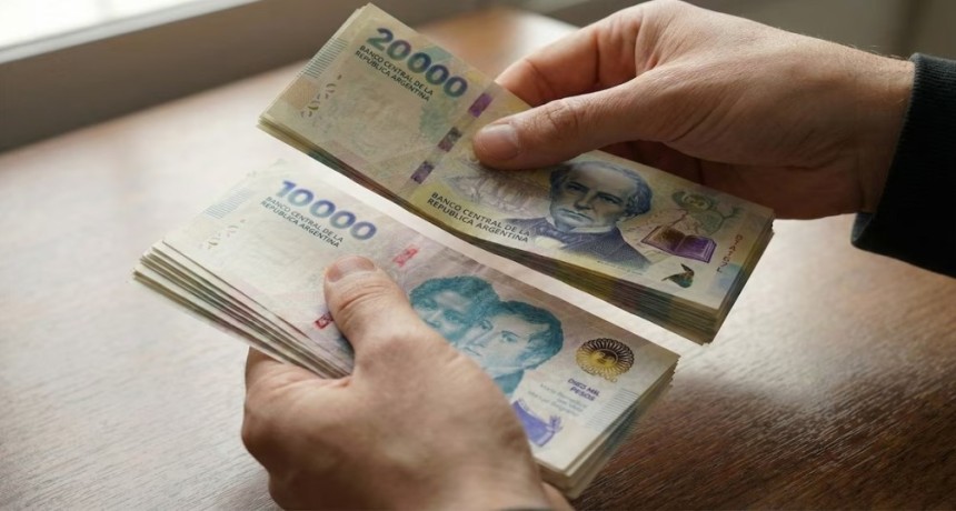 INDEC: los salarios le ganaron a la inflaci&oacute;n en abril tras subir 3,7%