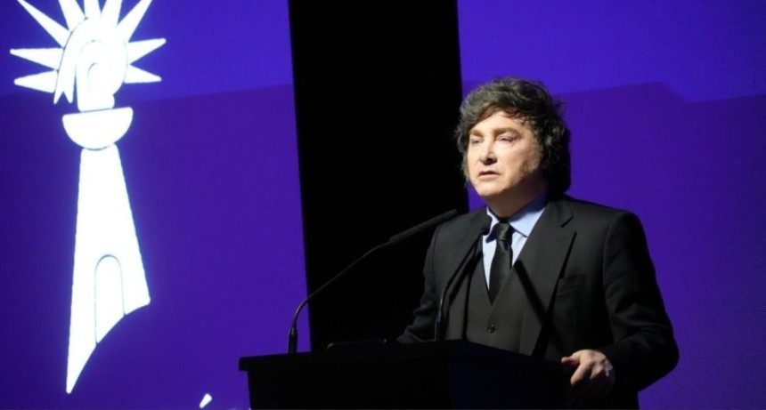 Javier Milei cuestion&oacute; a los medios y defendi&oacute; su plan econ&oacute;mico