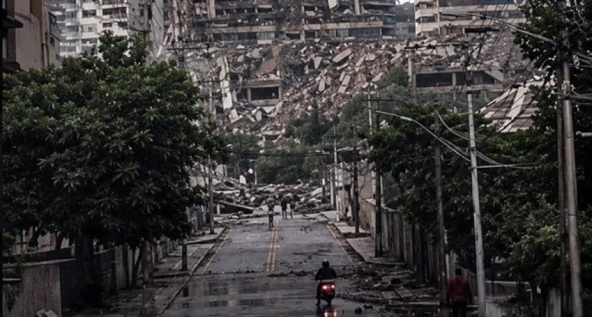 Dos terremotos de magnitud 7,2 y 7,5 sacudieron Venezuela y dejaron edificios colapsados