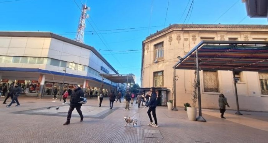 Partido de Argentina: el comercio de San Miguel de Tucum&aacute;n atender&aacute; hasta las 18