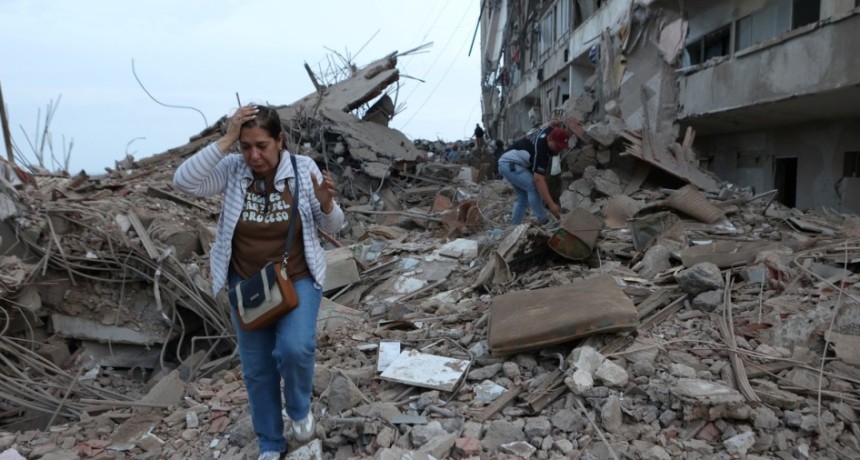Sismos en Venezuela: 589 fallecidos y una b&uacute;squeda desesperada de sobrevivientes entre los escombros