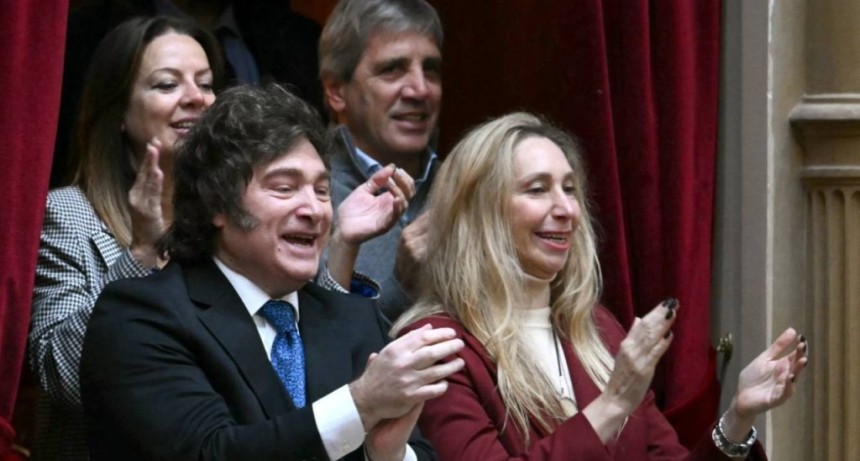 Javier y Karina Milei reunir&aacute;n a los legisladores de La Libertad Avanza para definir la nueva etapa del Gobierno