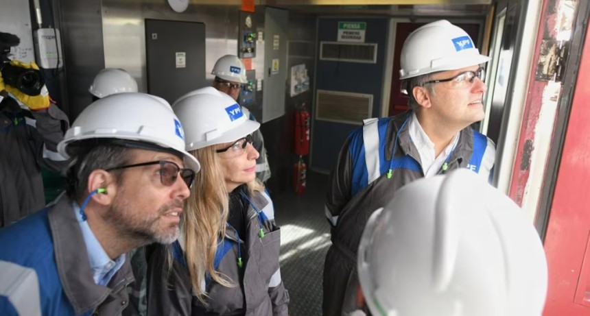 C&oacute;mo funciona el directorio de YPF y por qu&eacute; el Gobierno debe definir al reemplazante de Manuel Adorni