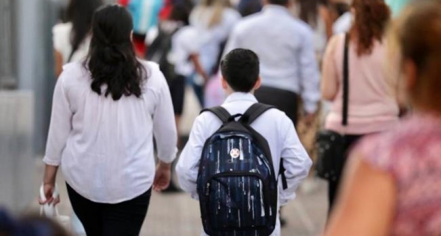 Ante el paro de ómnibus, se suspende la actividad escolar en Tucumán