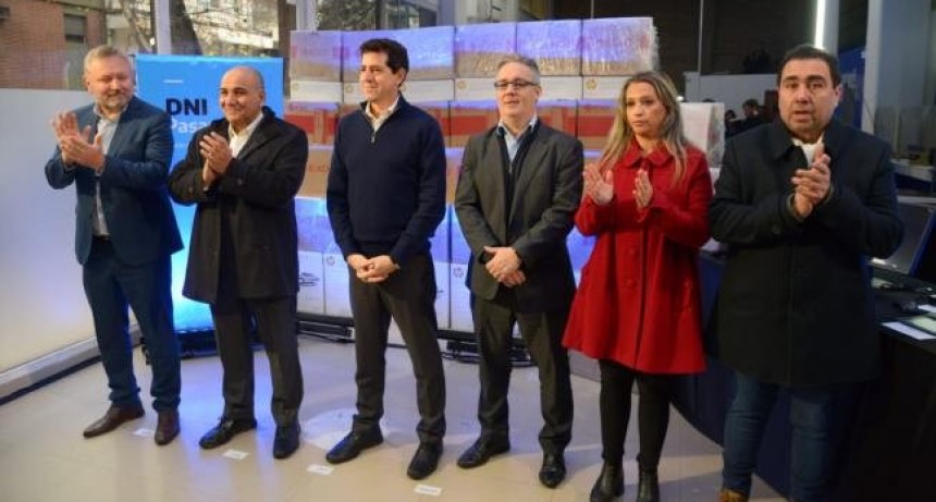 Entregaron equipamiento para mejorar la atención en el Registro Civil