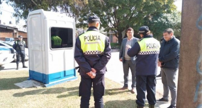 Instalan nuevas garitas de seguridad en barrios de la capital