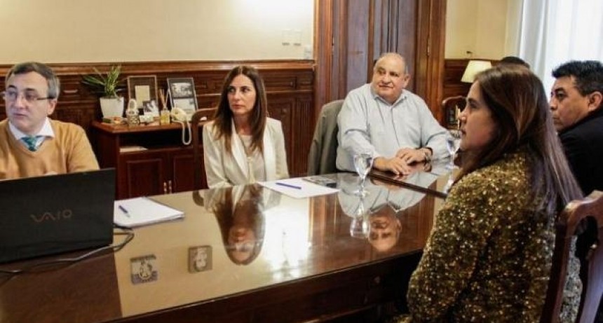 Los gremios estatales fueron recibidos en Casa de Gobierno