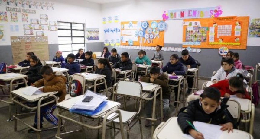 Jornada completa: 70 escuelas tendrán comedores y clubes de estudio
