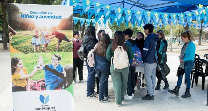 La Municipalidad capitalina lanzó un Programa Integral de Abordaje de la Ludopatía Digital destinado a adolescentes y jóvenes