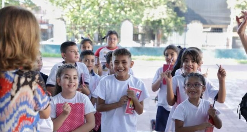 25.000 alumnos de primaria se beneficiarán con la jornada completa en las escuelas