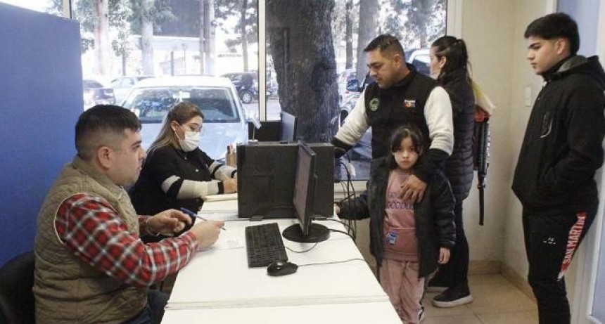 Salud incentiva la vacunación de la población infantil en invierno para prevenir enfermedades