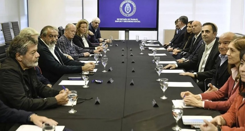 La CGT le pidió al Gobierno que retire la reforma laboral del DNU