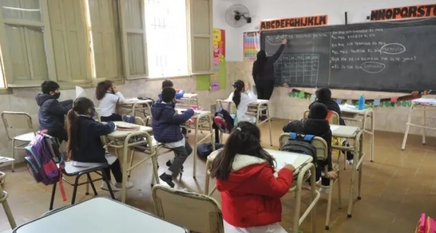 Se reinician las clases y comienza la jornada completa en Tucumán
