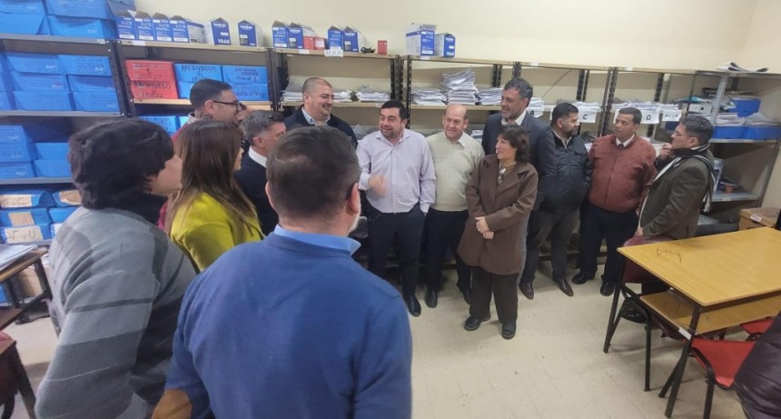 Apoyo y espaldarazo de gremios y ramas previsionales al interventor del IPSST
