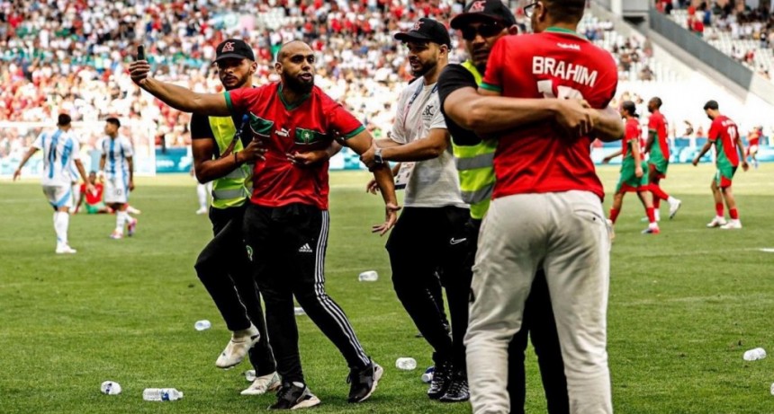 FIFA investiga los incidentes en el partido de Argentina y Marruecos en los JJ.OO