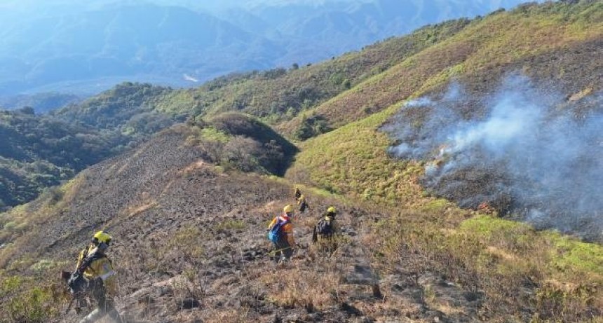 Extinguieron en su totalidad los incendios en Escaba de Abajo