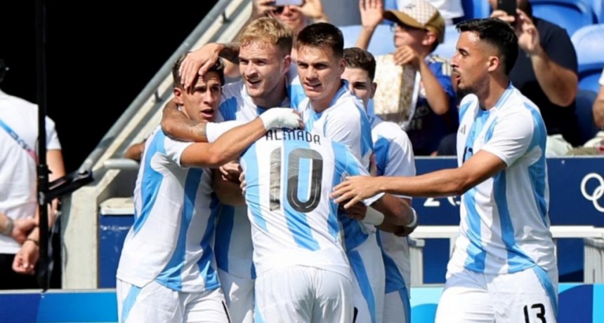 Argentina va por el pase a cuartos de final en los Juegos Olímpicos