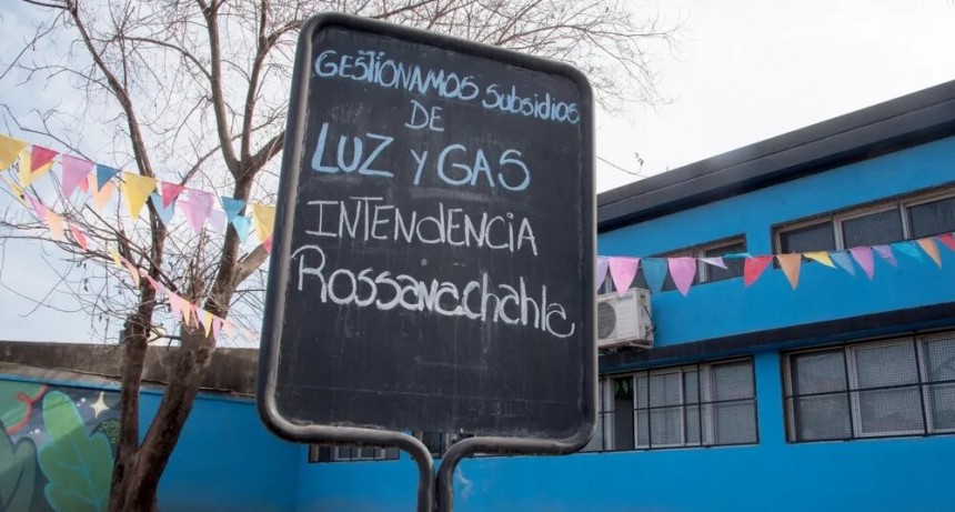 Los CIC de la capital continuarán orientando a los vecinos para tramitar los subsidios de luz y gas