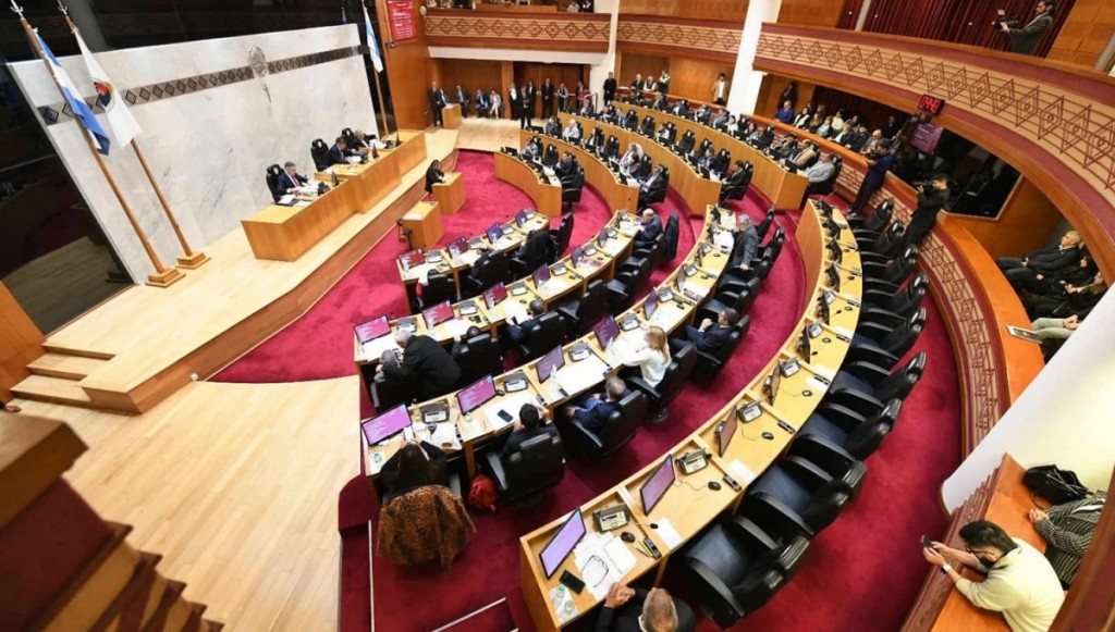 Última sesión clave: la Legislatura define el Digesto Jurídico
